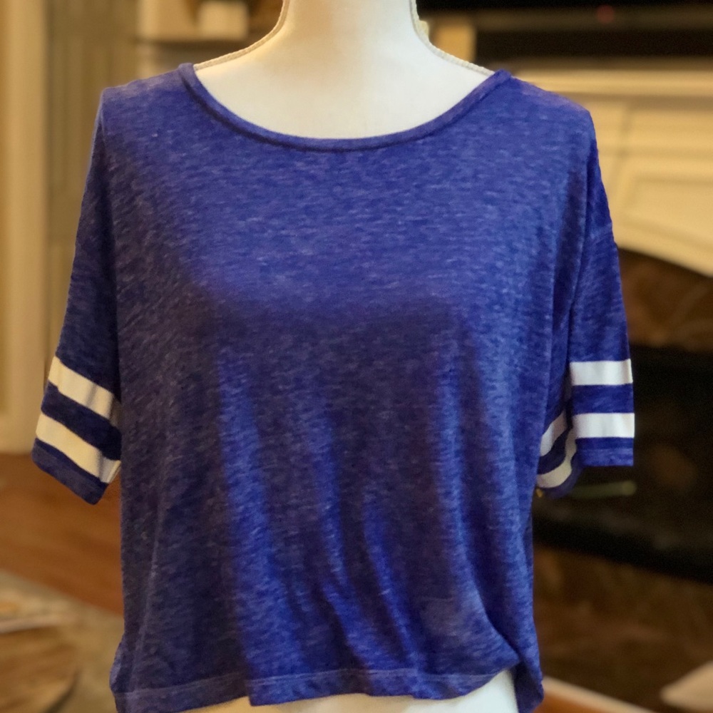 American Eagle Crop top